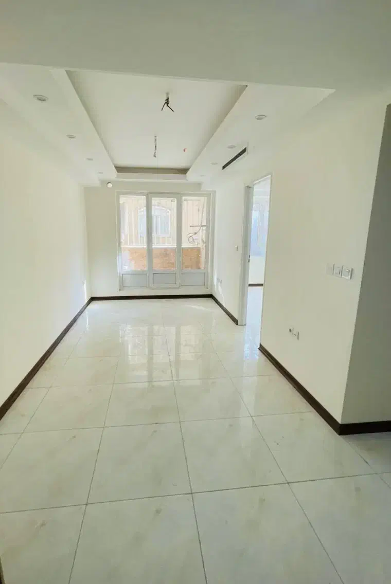 ۵۰ متر / سالن نورگیر / کلید نخورده/ گذر پهن|فروش آپارتمان|تهران, جیحون|دیوار