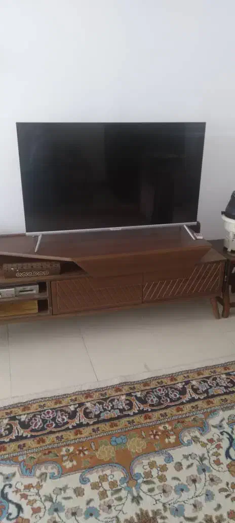 تلویزین|تلویزیون و پروژکتور|پردیس, فاز ۳|دیوار