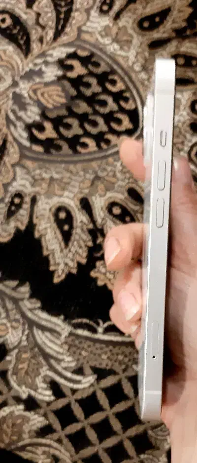 ایفون ۱۳ نرمال|موبایل|خرمشهر, |دیوار