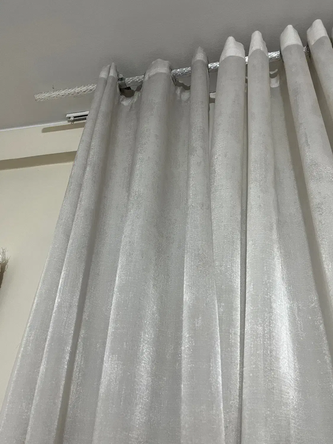 پرده اتاق خواب پانچی طوسی کرم|پرده، رانر، رومیزی|تهران, جهاد|دیوار