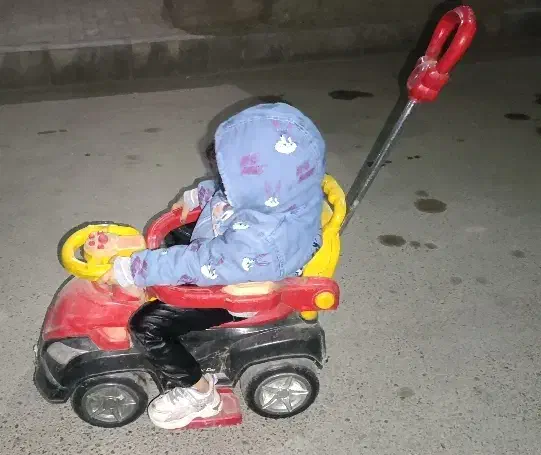 ماشین حمل کودک|اسباب و اثاث بچه|مشهد, پنجتن|دیوار