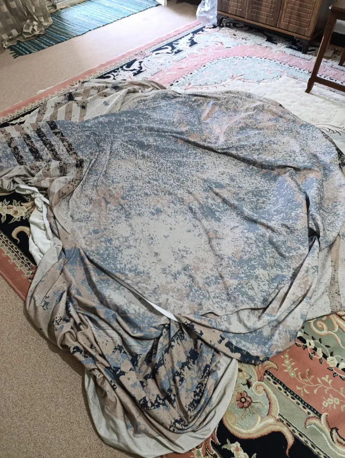 روفرشی|روفرشی|اندیمشک, |دیوار