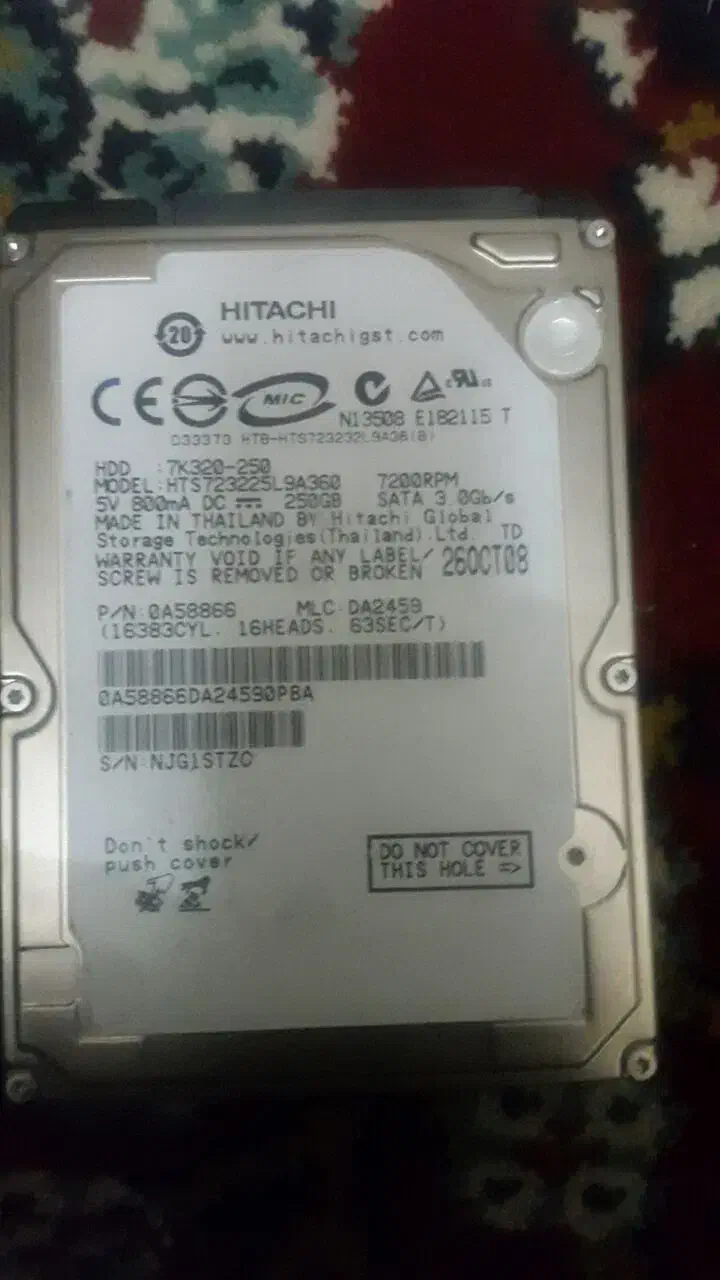 هارد هیتاچی لپتاپی ۲۵۰ گیگ و رم ۱ گیگ Kingston|قطعات و لوازم جانبی رایانه|سبزوار, مدرس|دیوار