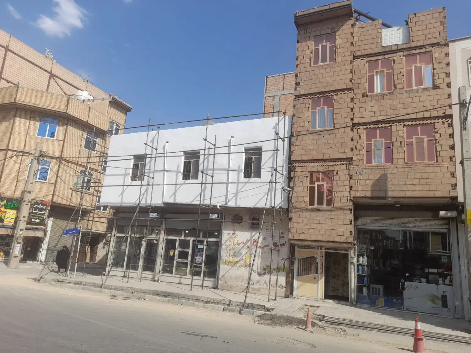 رنگ عایق نما اکریلیک سیلیکونی آبند بام جدولی|مصالح و تجهیزات ساختمان|تهران, فتح|دیوار
