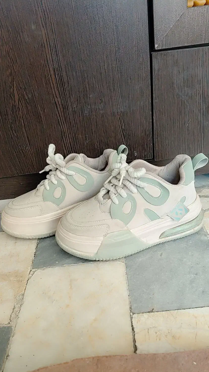 لباس ورزشی کفش دخترانه|لباس|زنجان, |دیوار