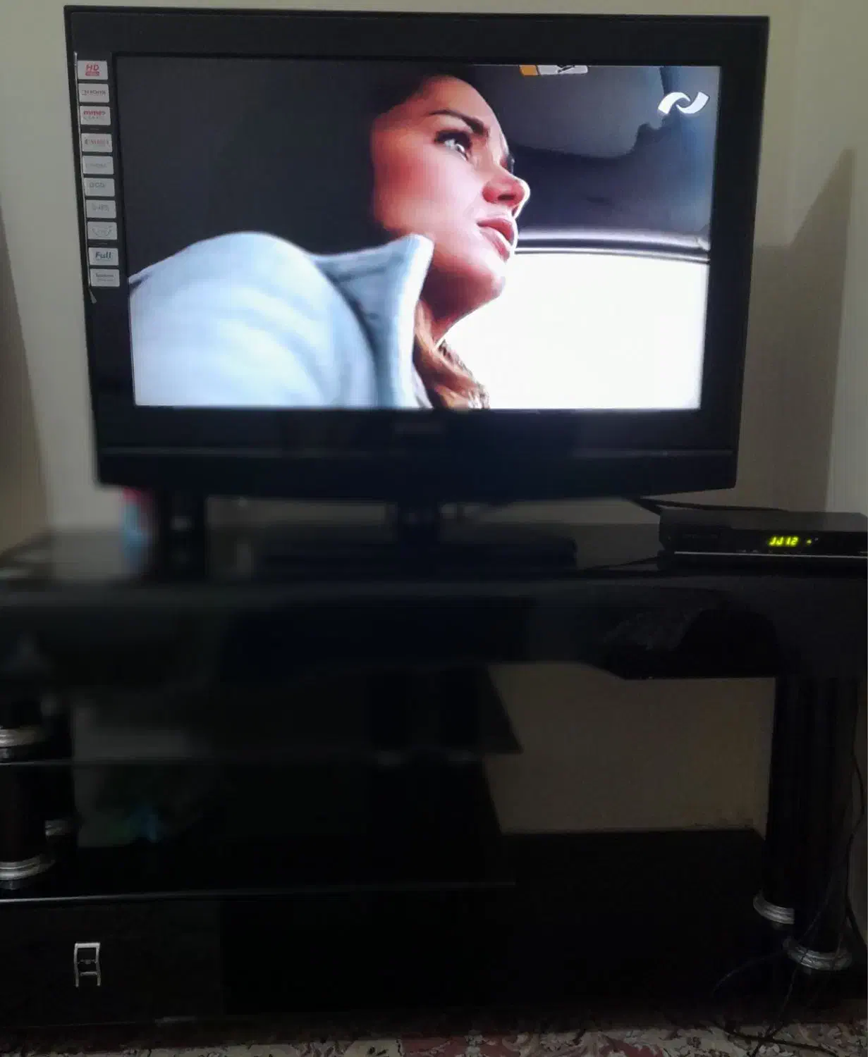 ال سی دی  صنام|تلویزیون و پروژکتور|پرند, فاز ۶|دیوار