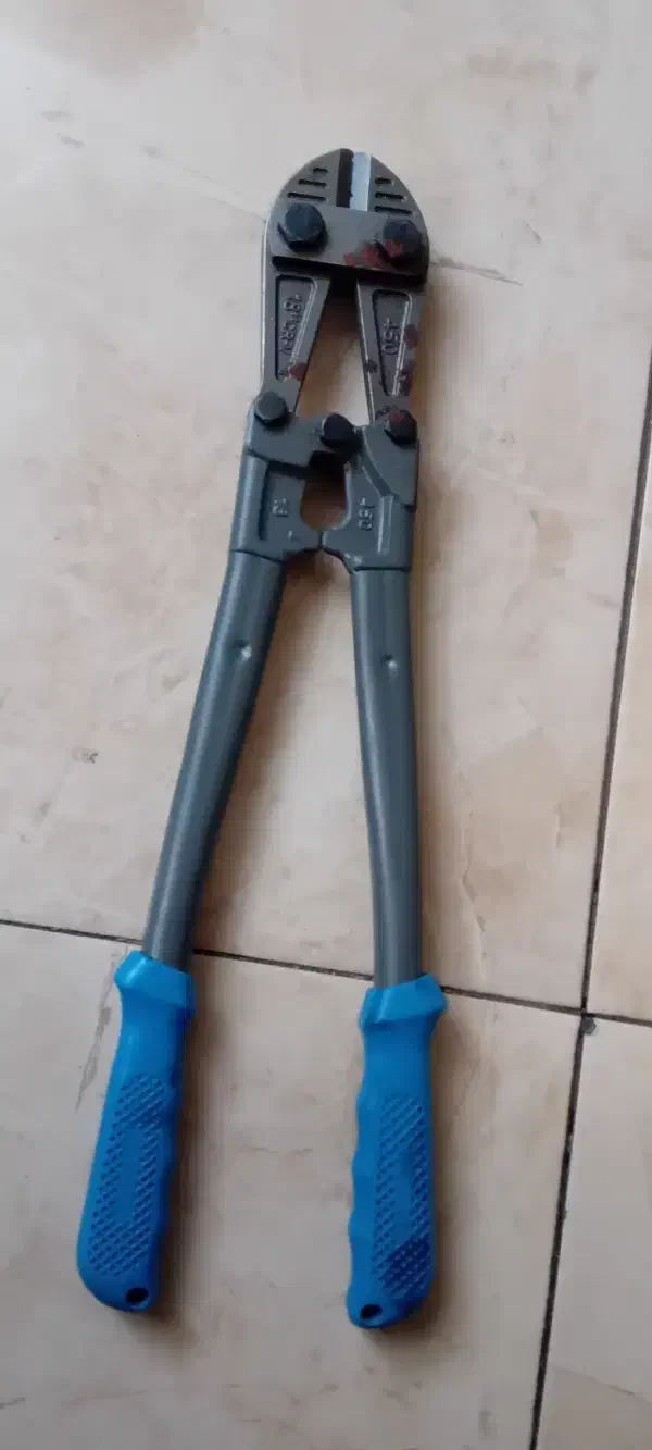 یک عدد میلگرد بر خارجی استارکس اصل ۱۸|ابزارآلات|تبریز, |دیوار