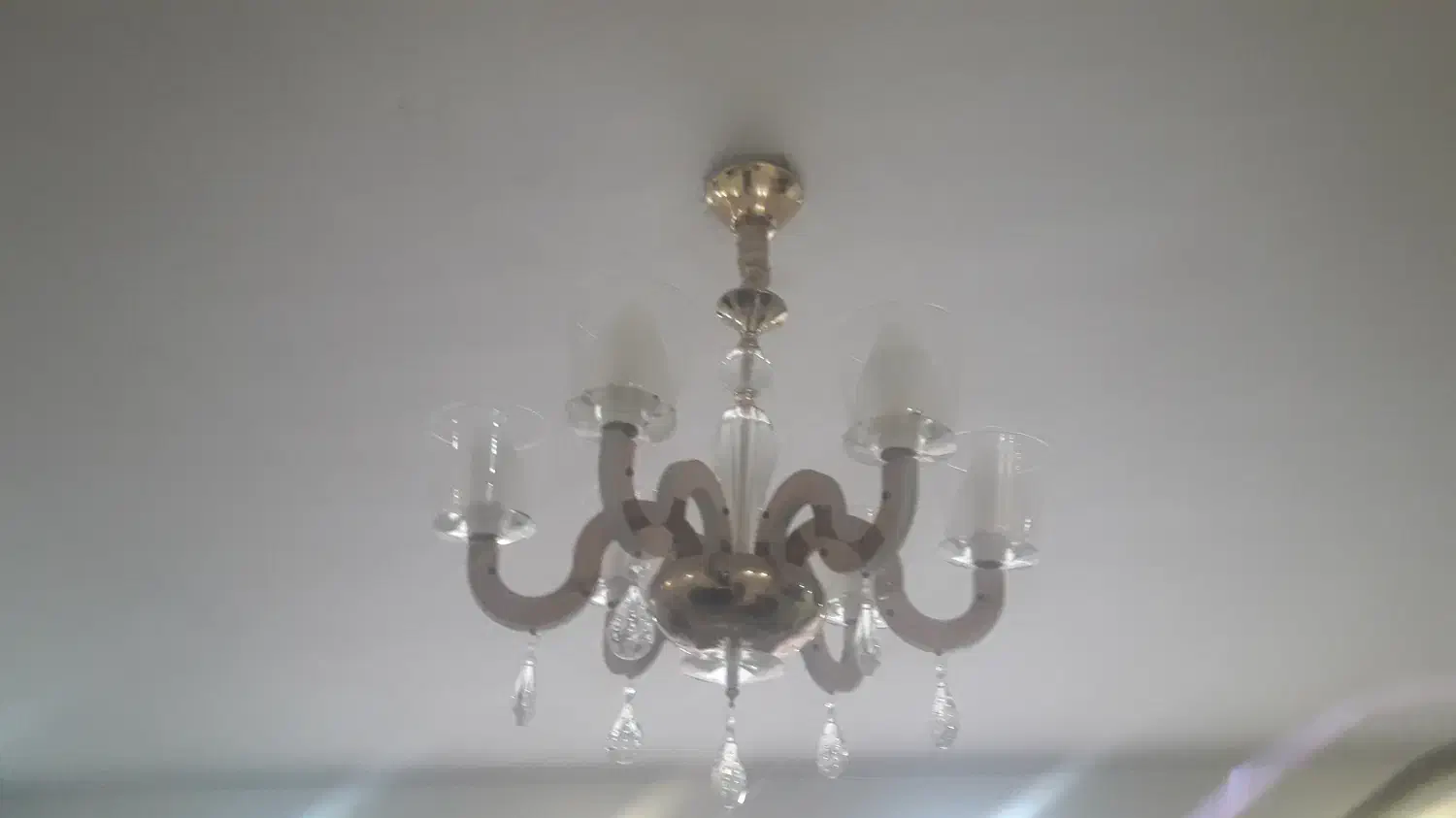 دوعددلوستر|لوستر و چراغ آویز|رشت, گلباغ نماز|دیوار