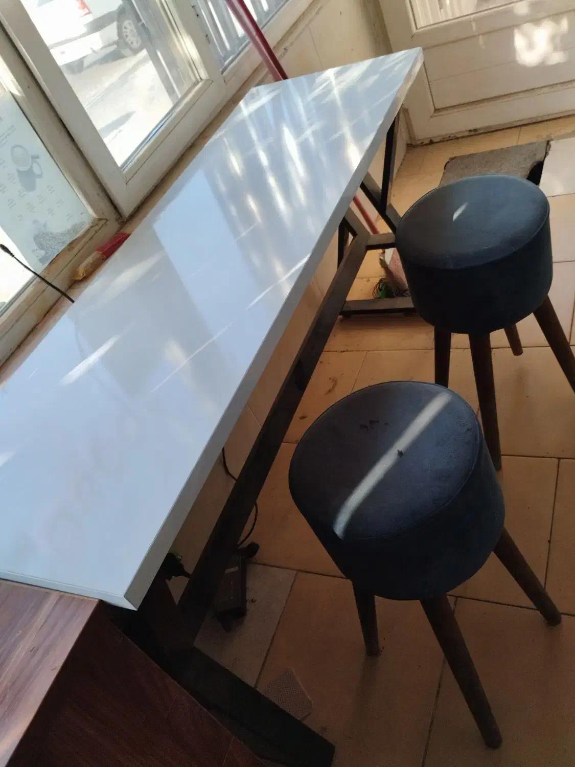 میز|میز تحریر و کامپیوتر|قم, پردیسان|دیوار