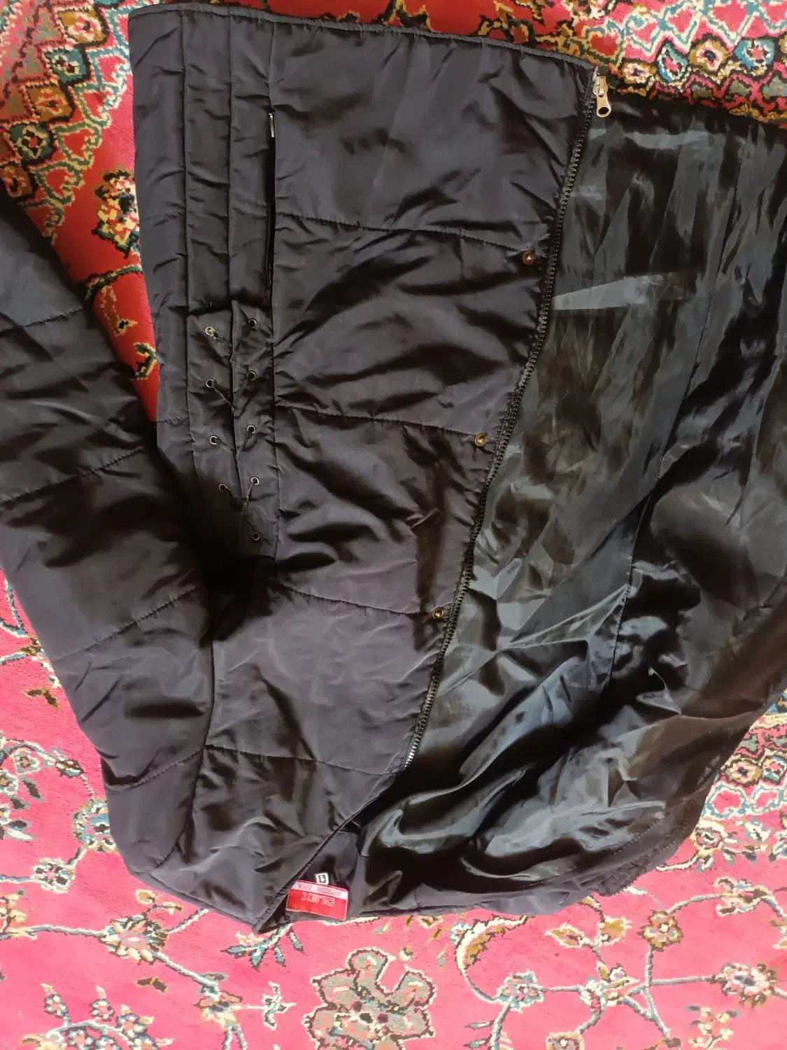 کاپشن درحدنو|لباس|لردگان, |دیوار