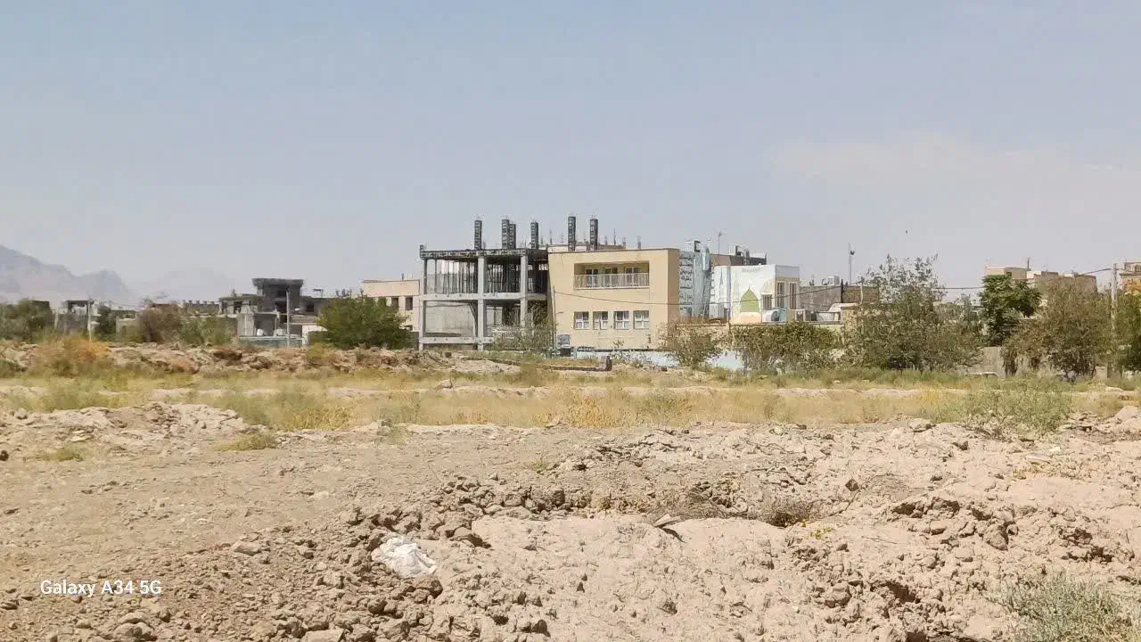 ملک نیمه ساز محور امیرکبیر سیلک ۲۱|فروش زمین و ملک کلنگی|کاشان, امیرکبیر|دیوار