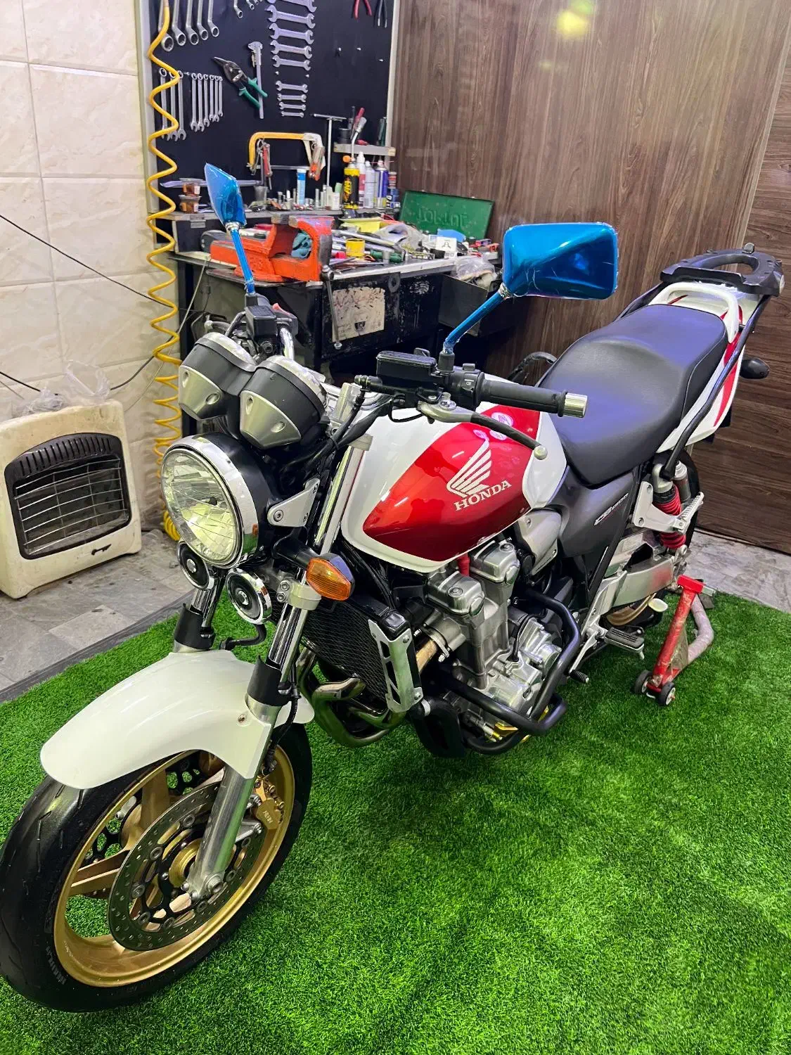 cb1300|موتورسیکلت|تهران, آبشار تهران (دریاچه)|دیوار