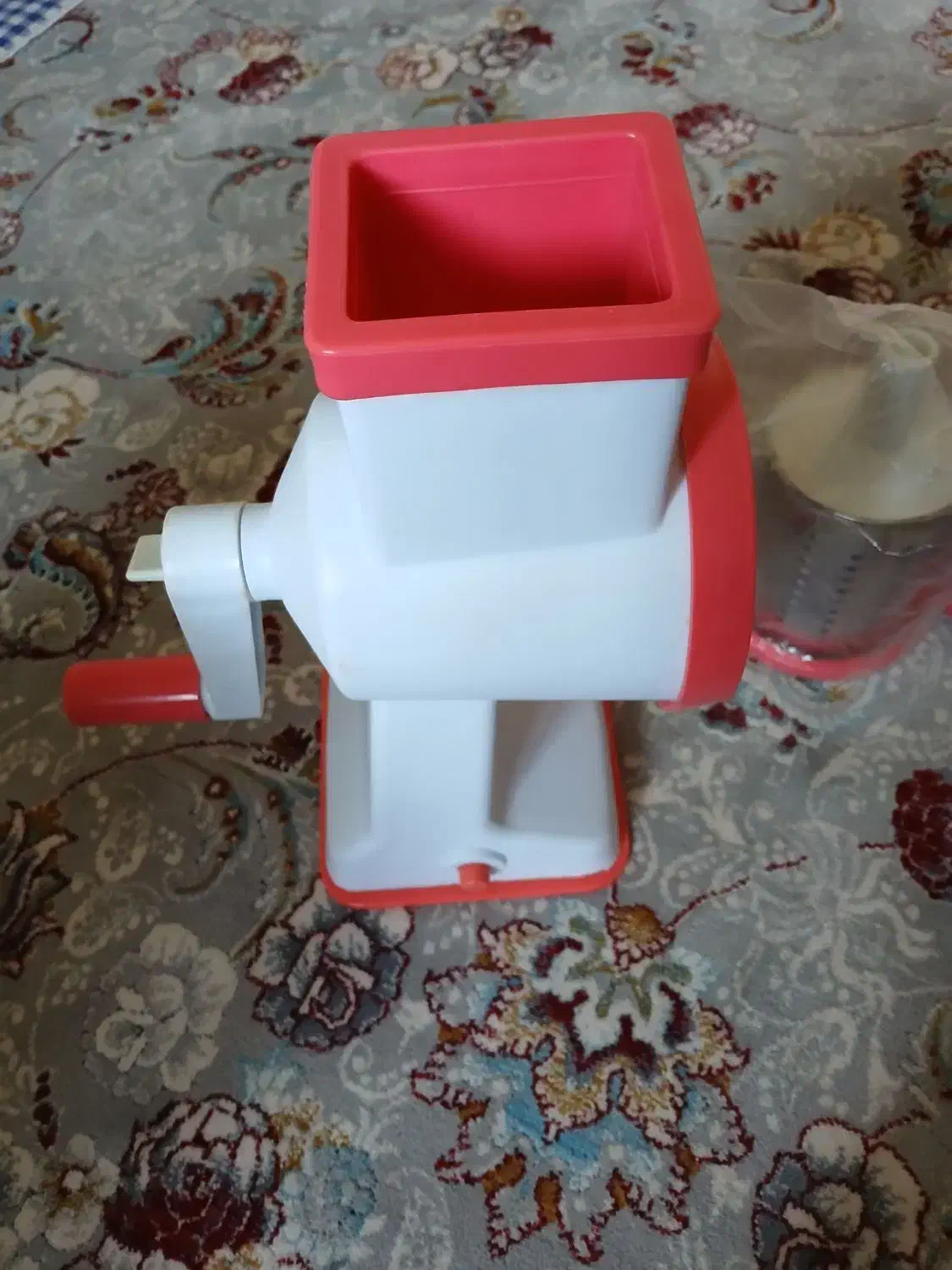 خرد کن چهار رنده دستی|خردکن، آسیاب، غذاساز|گنبد کاووس, |دیوار