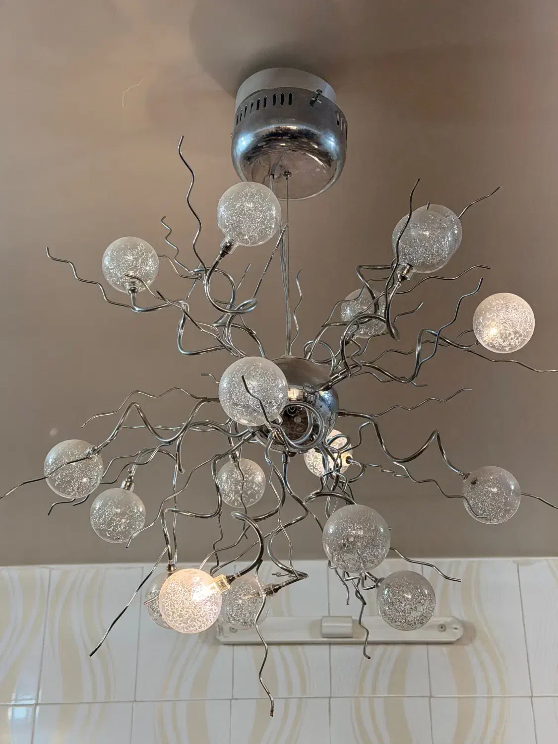 لوستر|لوستر و چراغ آویز|لنجان, |دیوار