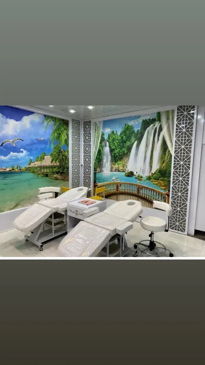 تجهیزات آرایشگاهی|آرایشگاه و سالن‌های زیبایی|تبریز, |دیوار