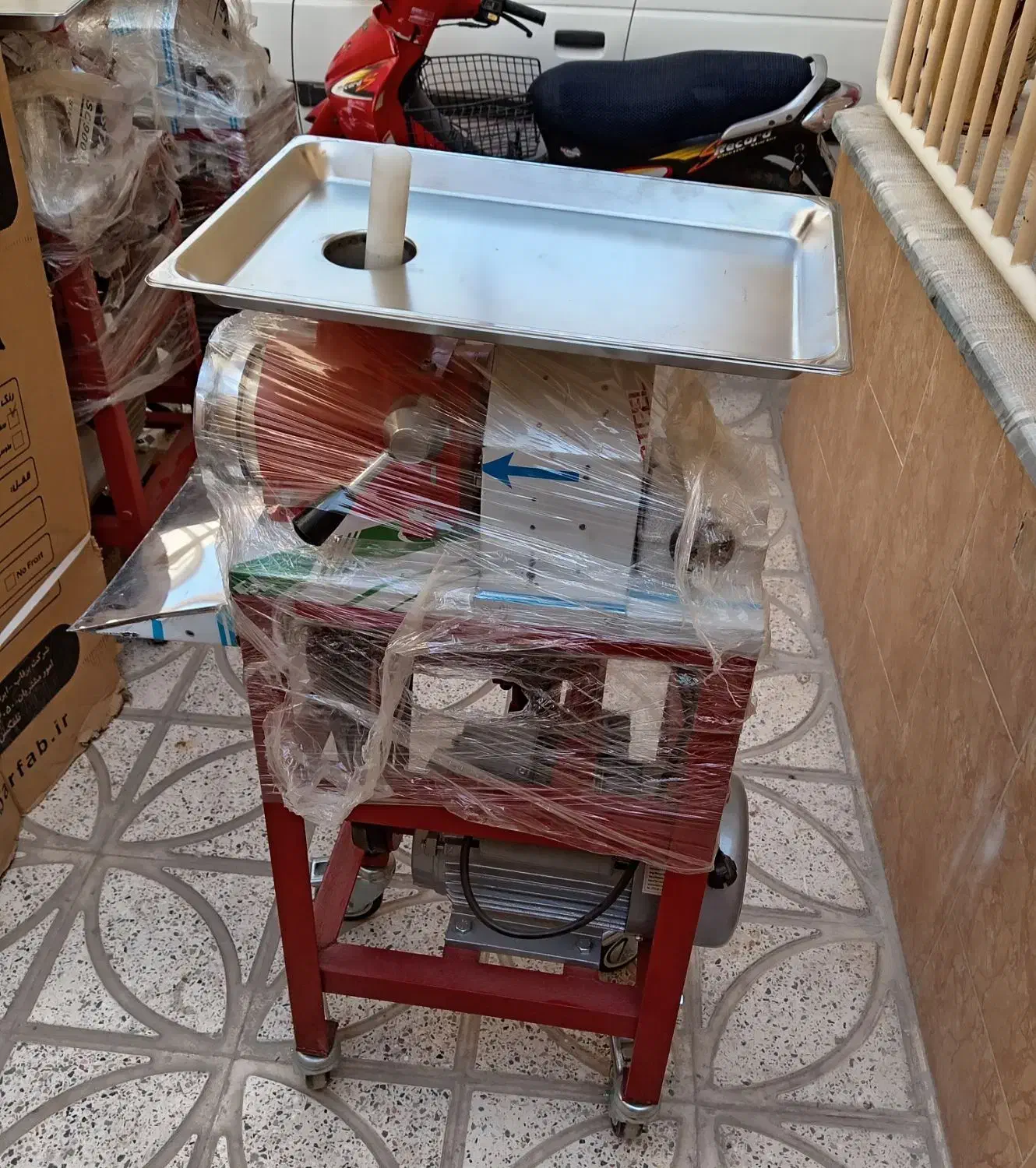 چرخ گوشتی صنعتی 32 نو|کافی‌شاپ و رستوران|شهرضا, |دیوار