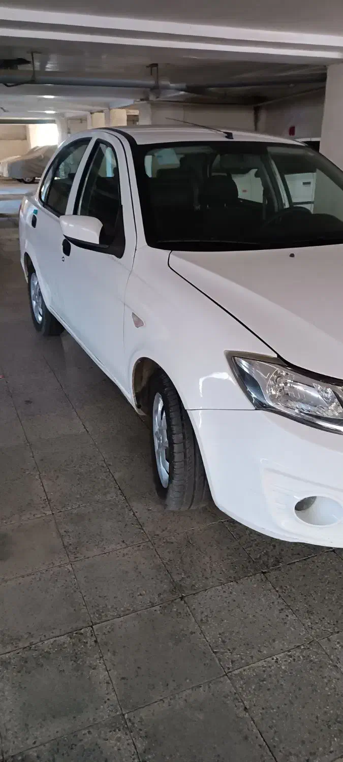 ساینا مدل 98|خودرو سواری و وانت|ساوه, |دیوار