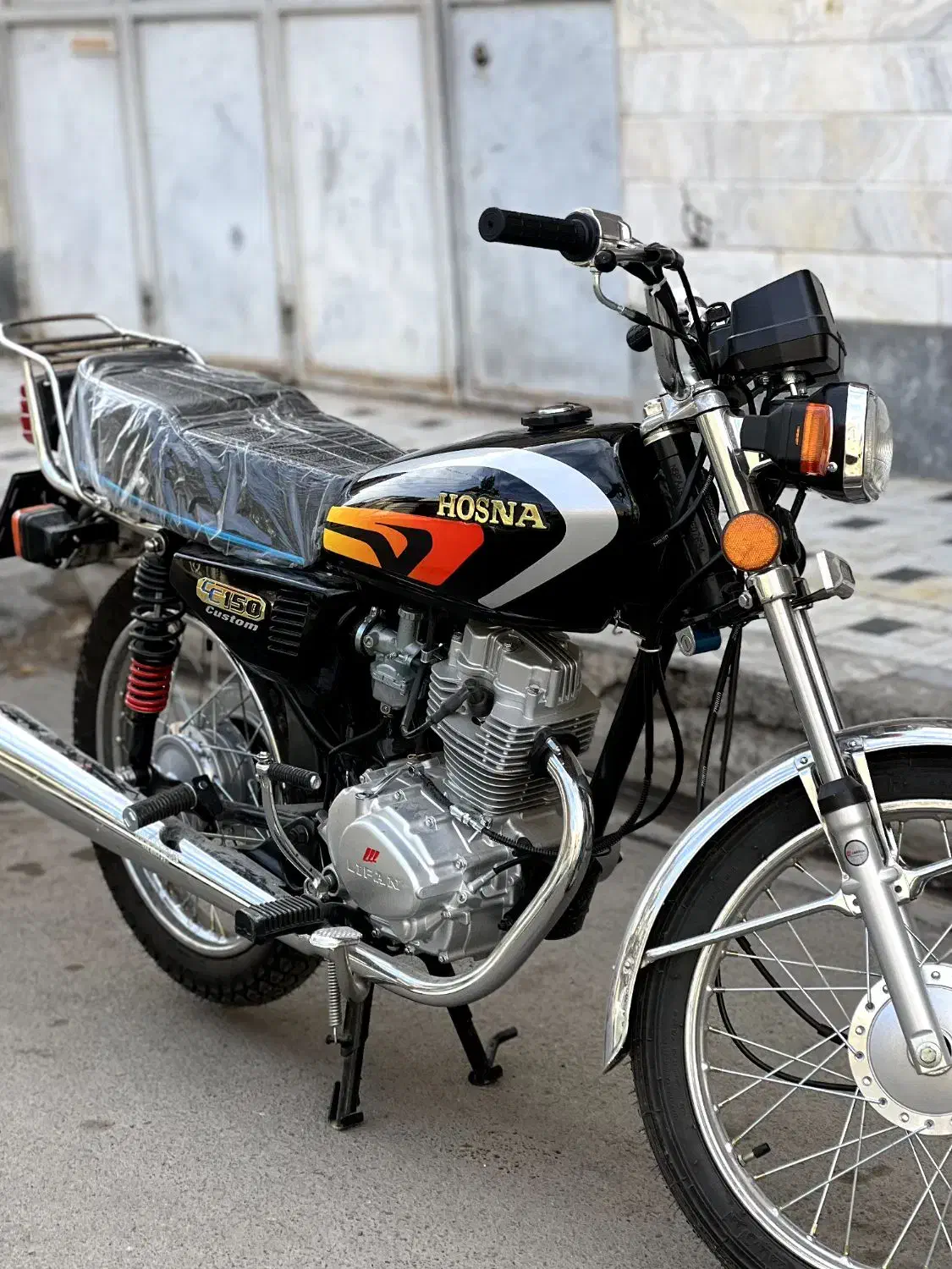 موتور هوسنا ۴۰۴|موتورسیکلت|قم, ولیعصر|دیوار