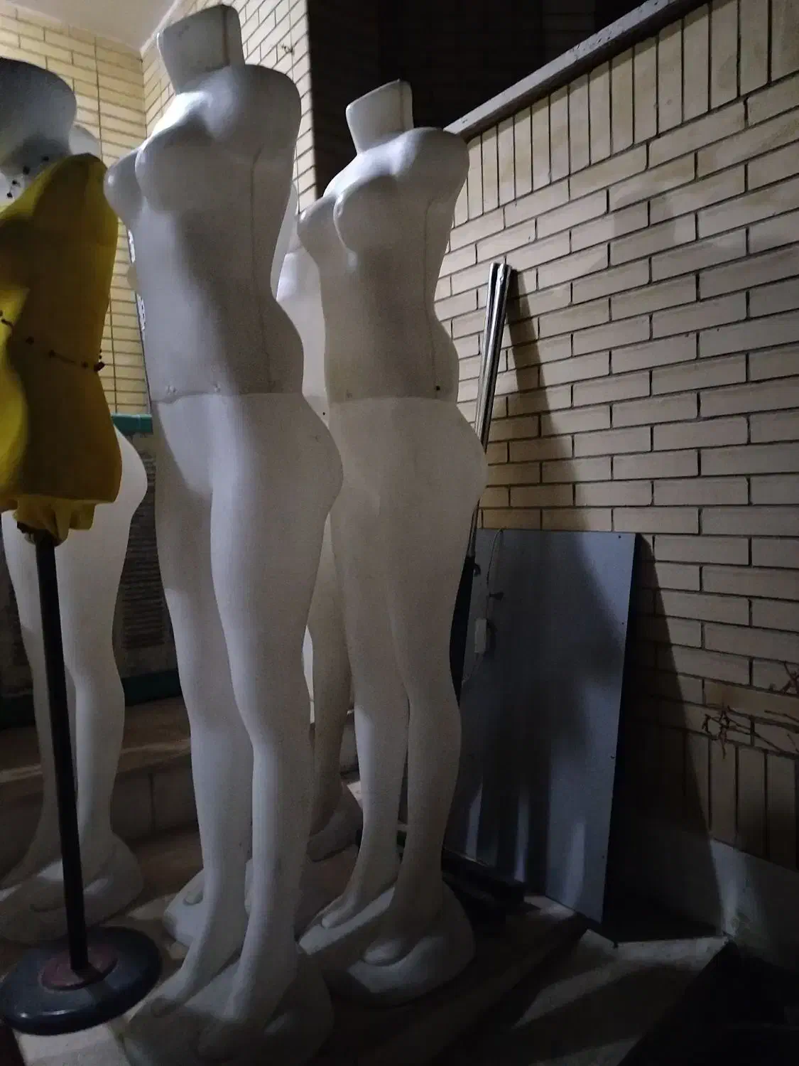 مانکن زنانه|فروشگاه و مغازه|نجف‌آباد, ویلاشهر|دیوار