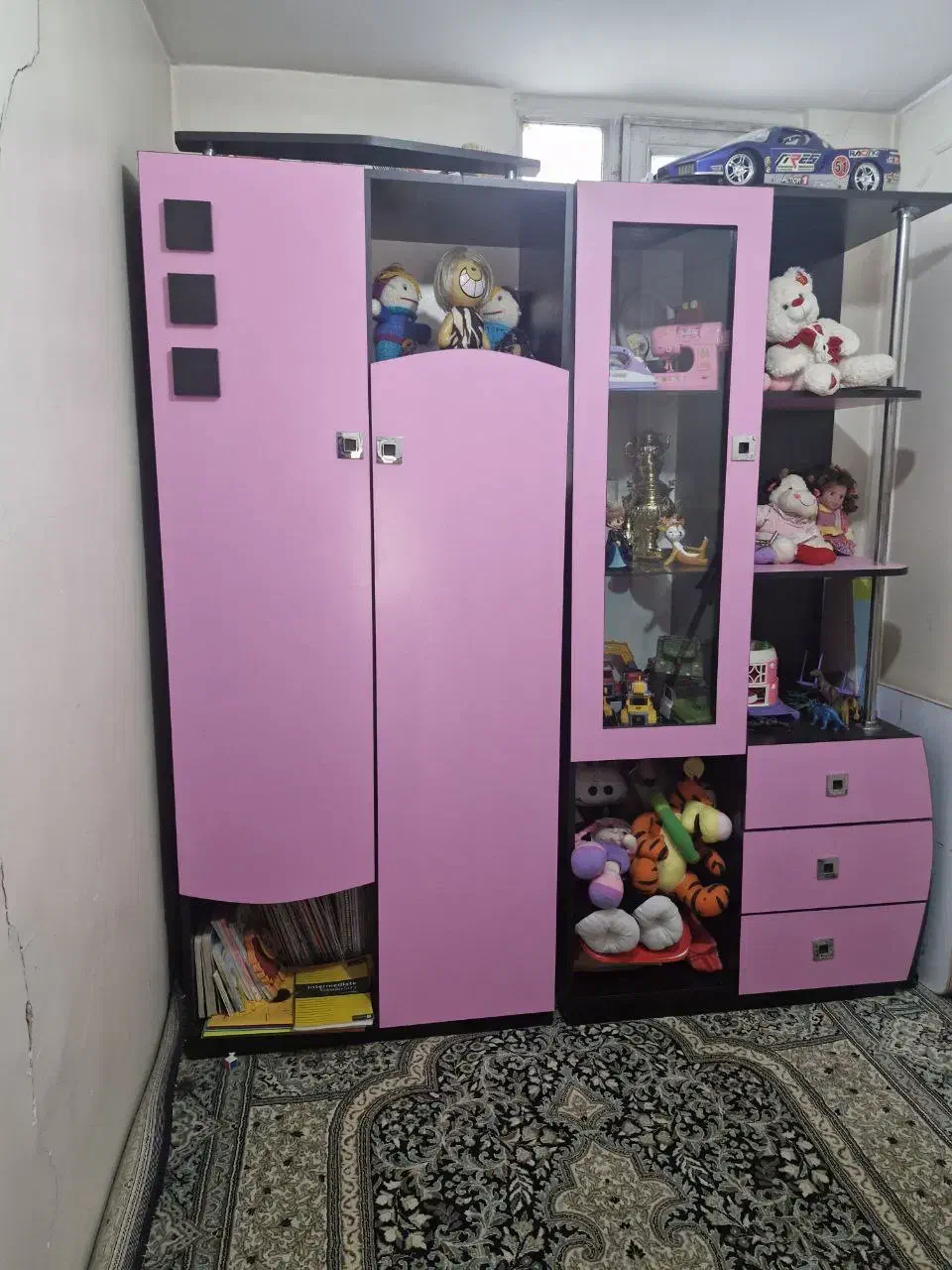 کمد و ویترین کودک در حد نو|اسباب و اثاث بچه|ری, دیلمان|دیوار