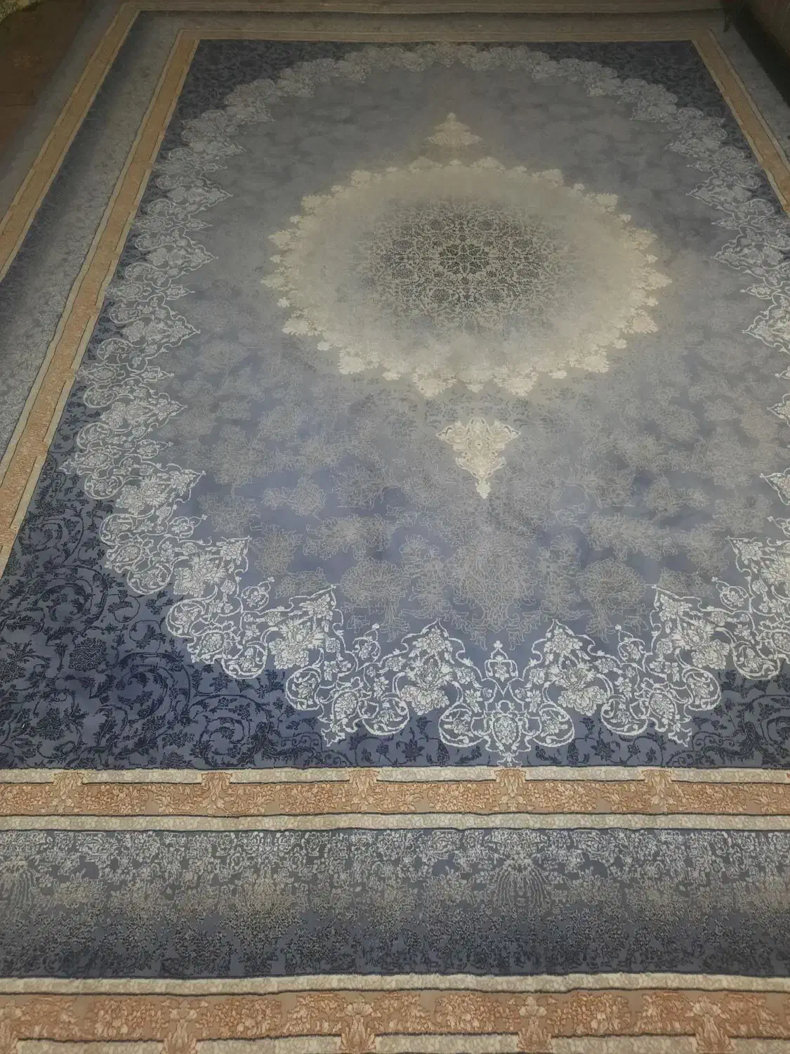 قالی و مبل|فرش|تربت جام, حافظ|دیوار