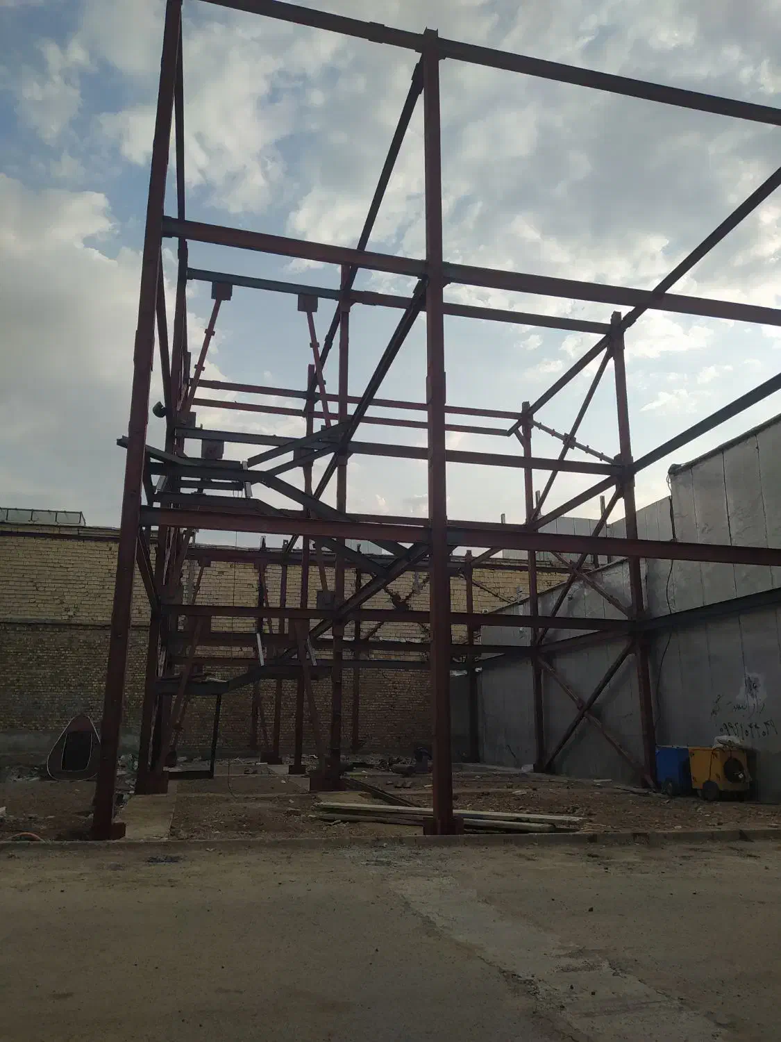 اجرای اسکلت فلزی|خدمات پیشه و مهارت|دورود, |دیوار