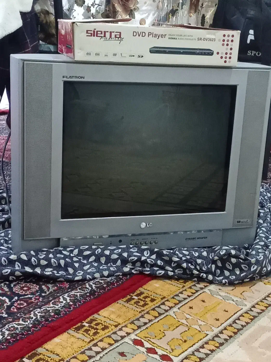 دوعددتلویزیون‌ودیویدی|تلویزیون و پروژکتور|مشگین شهر, |دیوار