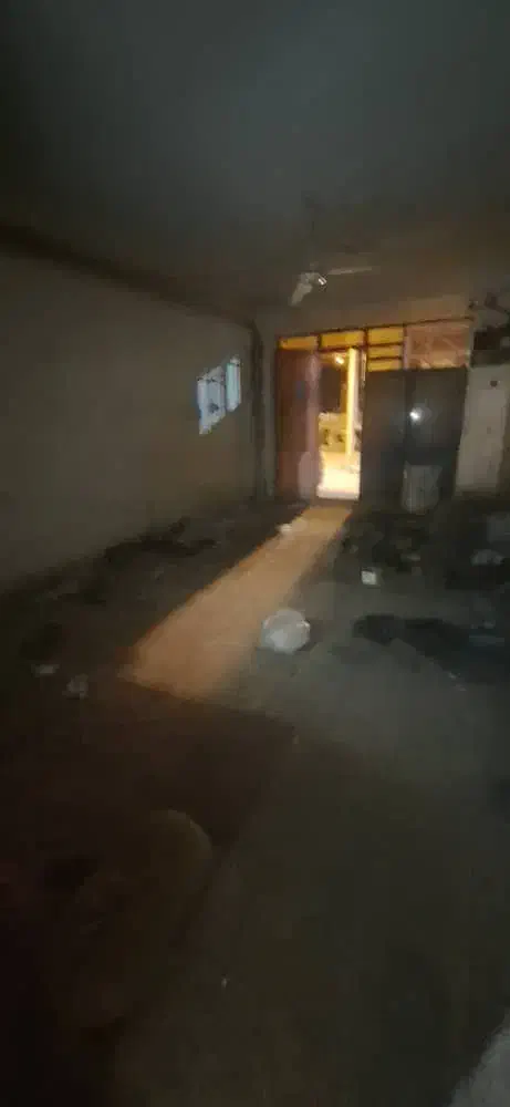 مغازه پایین دروازه اغاجری اجاره داده میشود|اجارهٔ مغازه و غرفه|امیدیه, |دیوار