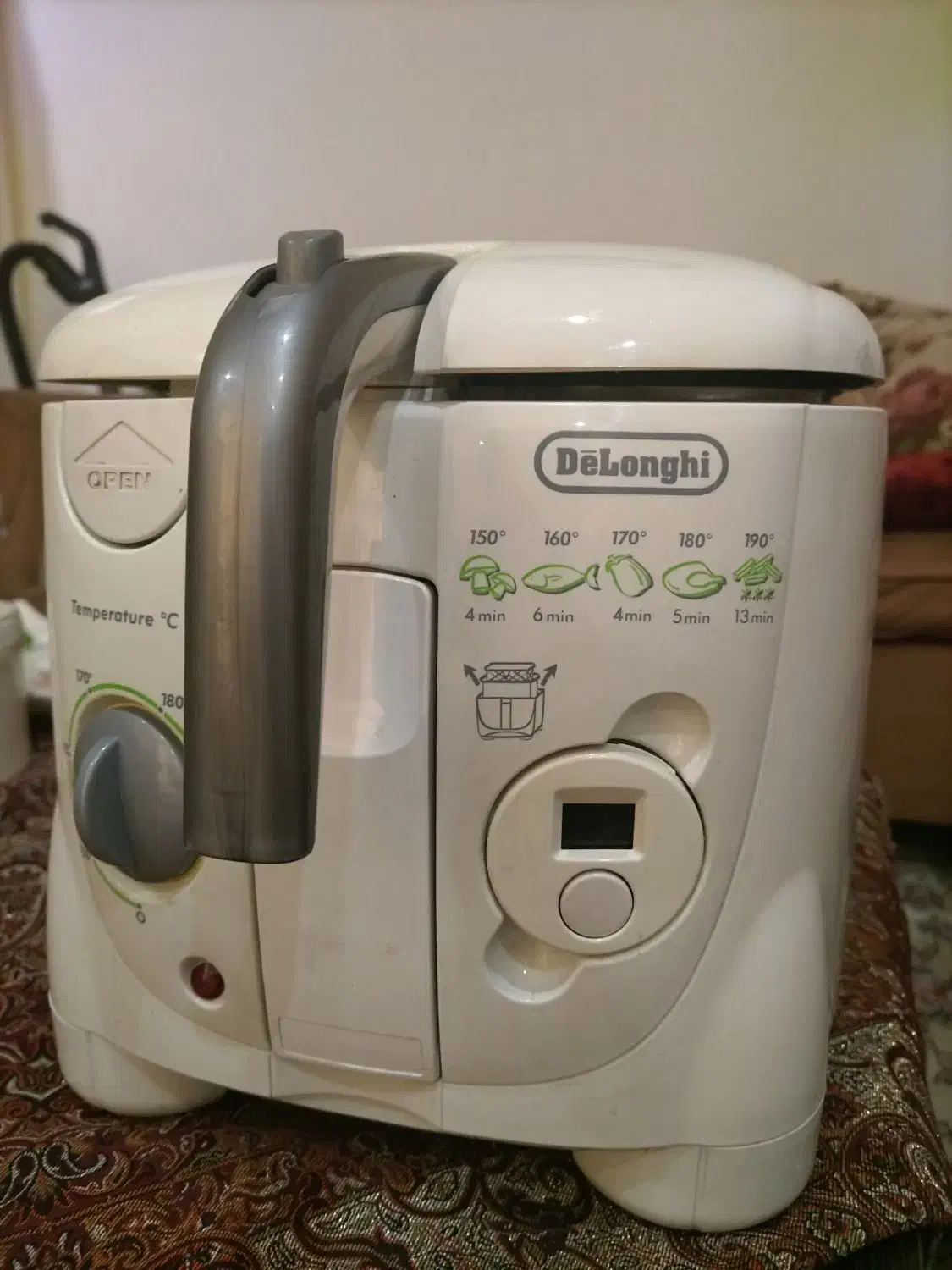 سرخ کن دلونگی|سایر لوازم برقی|ری, منصوریه منگل|دیوار