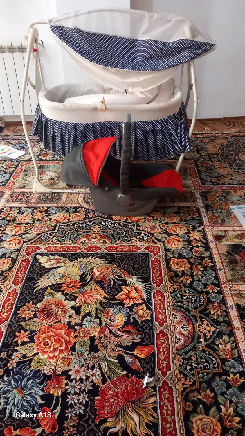 گهواره و نی نی لالا نو|تخت و صندلی بچه|اردستان, |دیوار