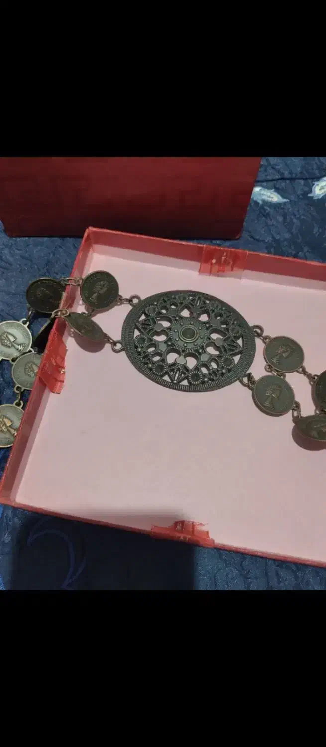 کمر بنده قدیمی|بدلیجات|اندیشه, اندیشه فاز ۱|دیوار