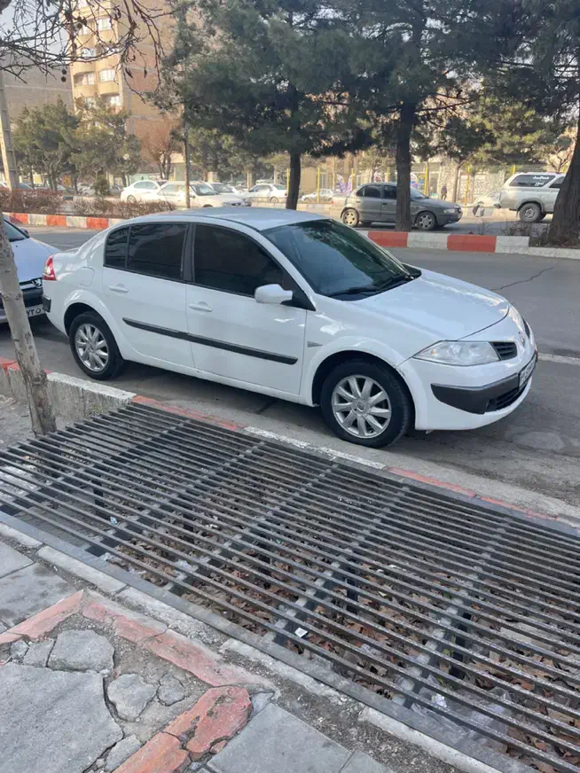 مگان ۲۰۰۰|خودرو سواری و وانت|ارومیه, |دیوار