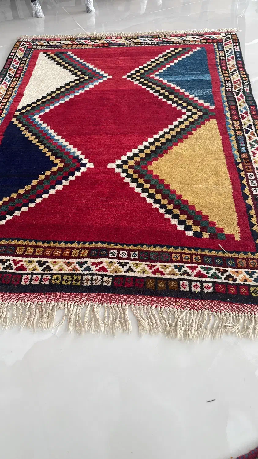 فرش دستباف ۴عدد همه با هم بفروش میرسد جمعا۱۱۸ملیون|فرش|شیراز, شهرک ویلایی بهاران|دیوار