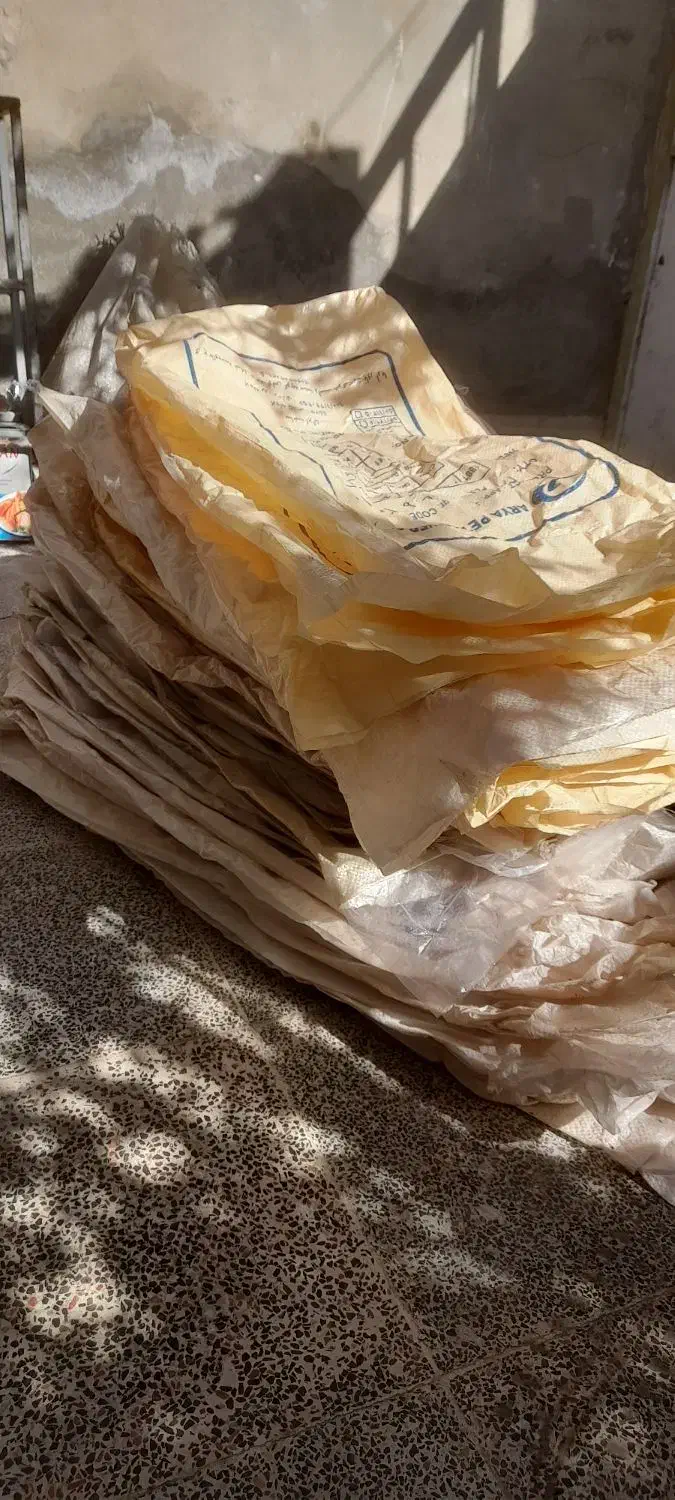 سلامگونیخالی|ظروف نگهدارنده، پلاستیکی، یکبارمصرف|شیراز, شیخ علی چوپان|دیوار