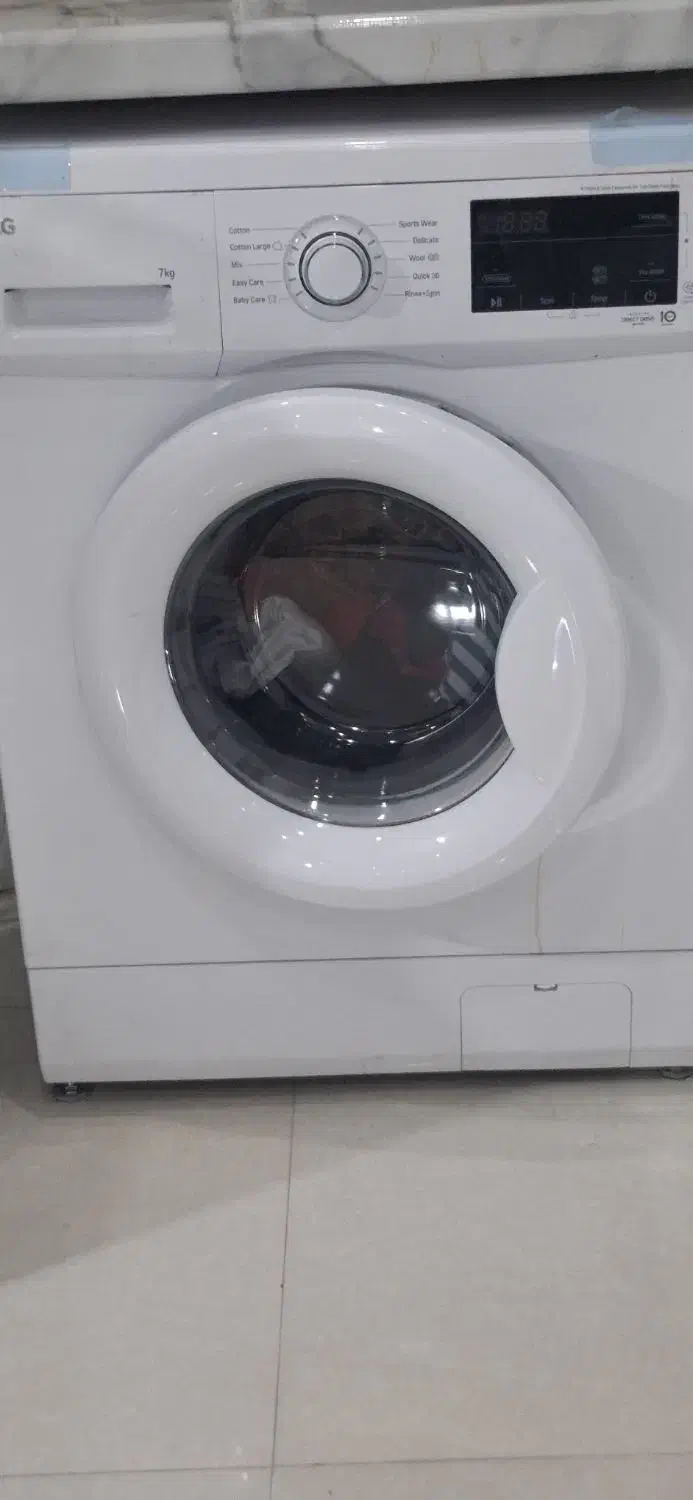 لباسشویی ال جی 7 کیلویی|ماشین لباسشویی و خشک‌کن لباس|پرند, فاز ۱|دیوار