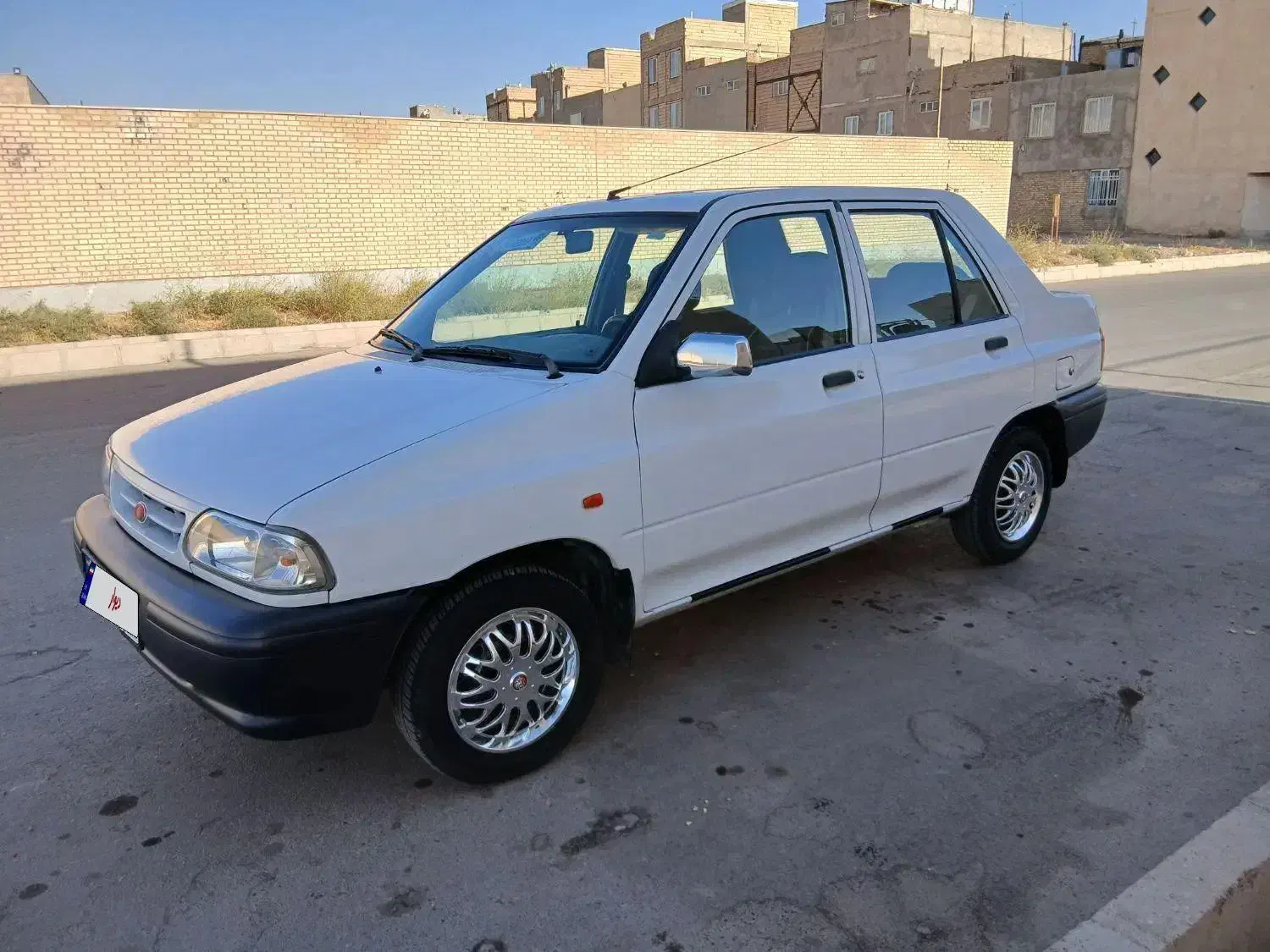 پراید۱۳۱ بیرنگ مدل ۹۸|خودرو سواری و وانت|اقبالیه, |دیوار