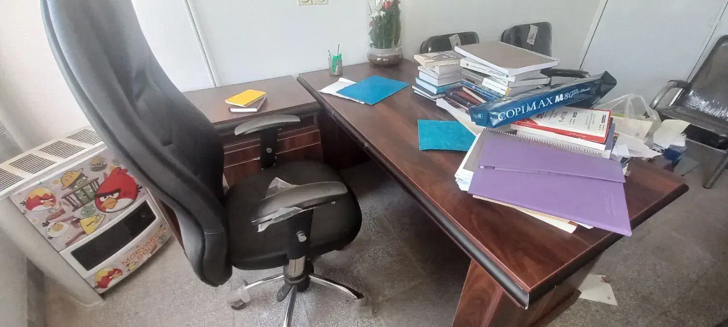 میز مدیریتی و فایل چند کشو|دفتر کار|بروجرد, |دیوار