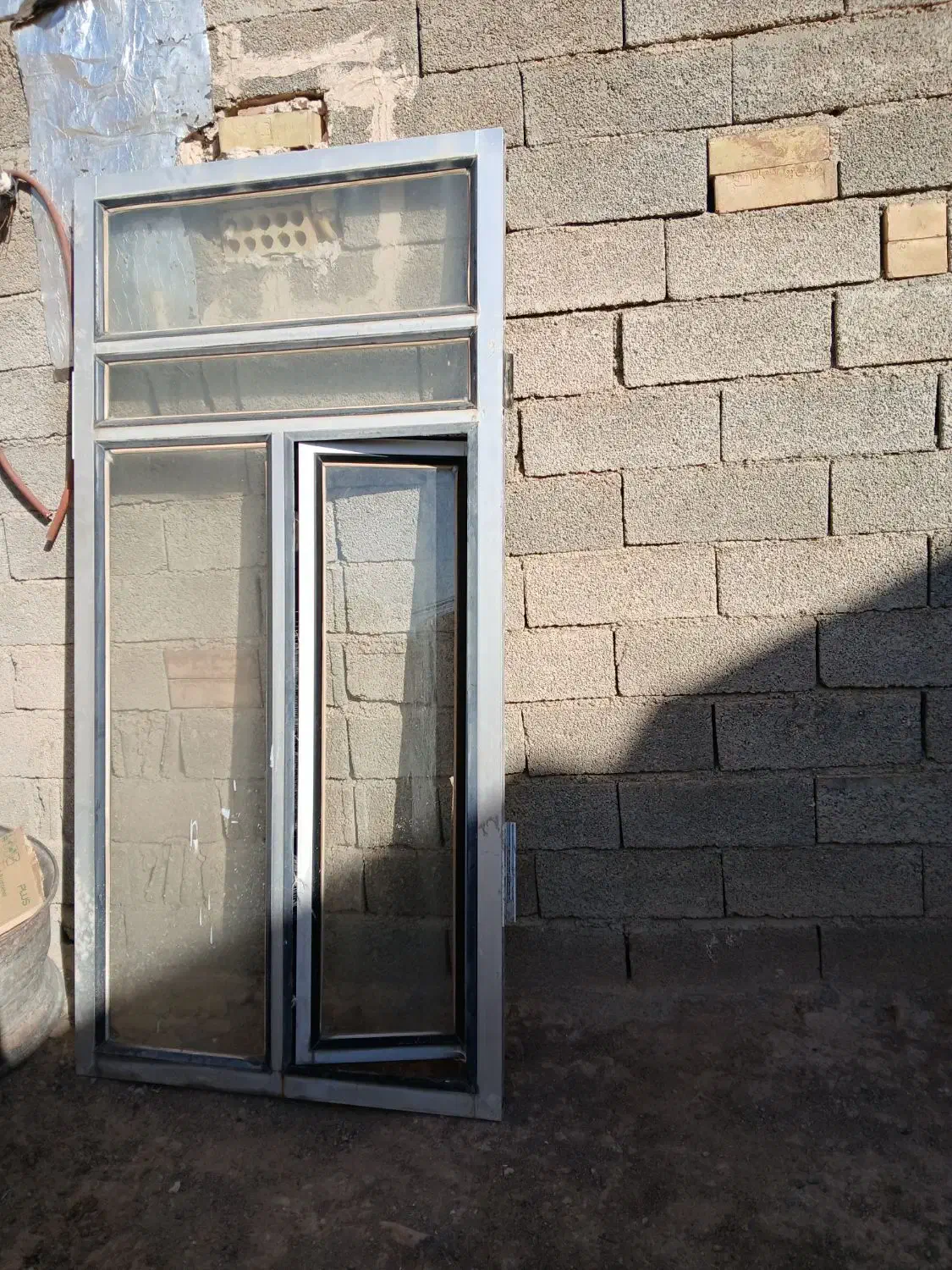 پنجره دست ساز درحد نو|مصالح و تجهیزات ساختمان|حمیل, |دیوار