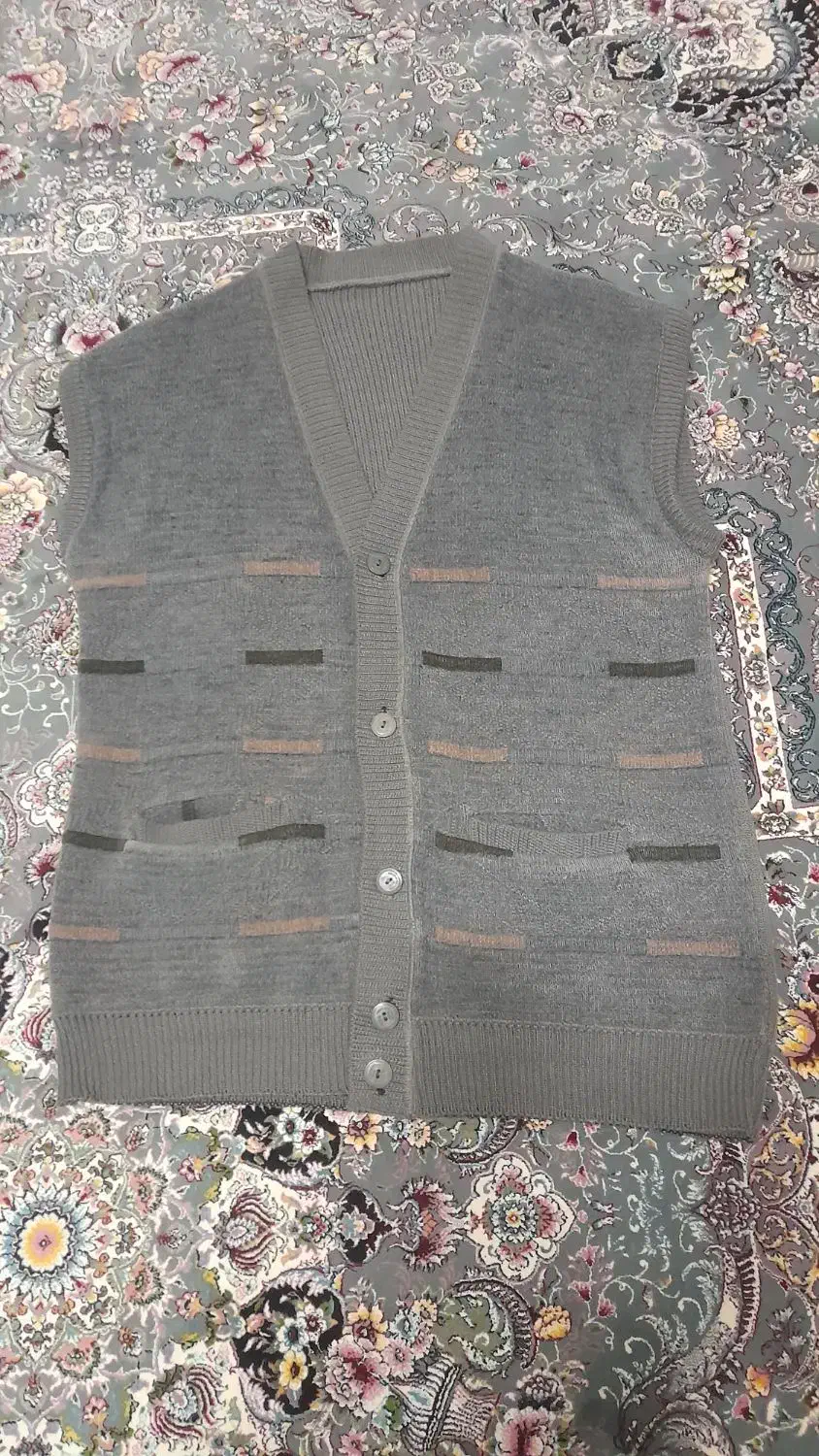 بافت مردانه در حد نو|لباس|رشت, تازه آباد|دیوار