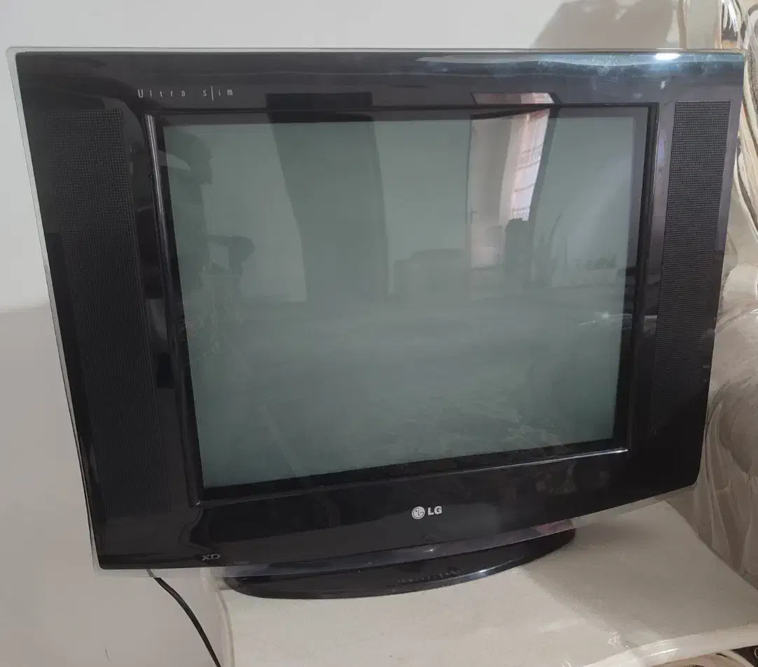 تلویزیون|تلویزیون و پروژکتور|خمین, |دیوار