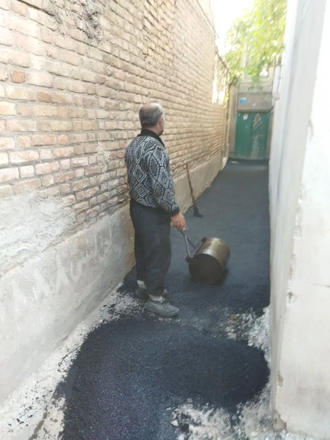 ایزوگام اسفالت قیرگونی محمدی نصب فروش زیرسازی|خدمات پیشه و مهارت|تبریز, |دیوار