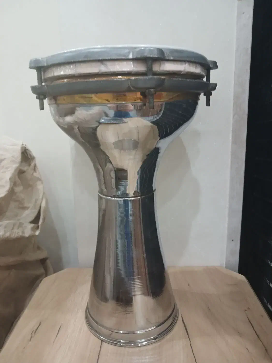 تمپو|درام و پرکاشن|قزوین, |دیوار