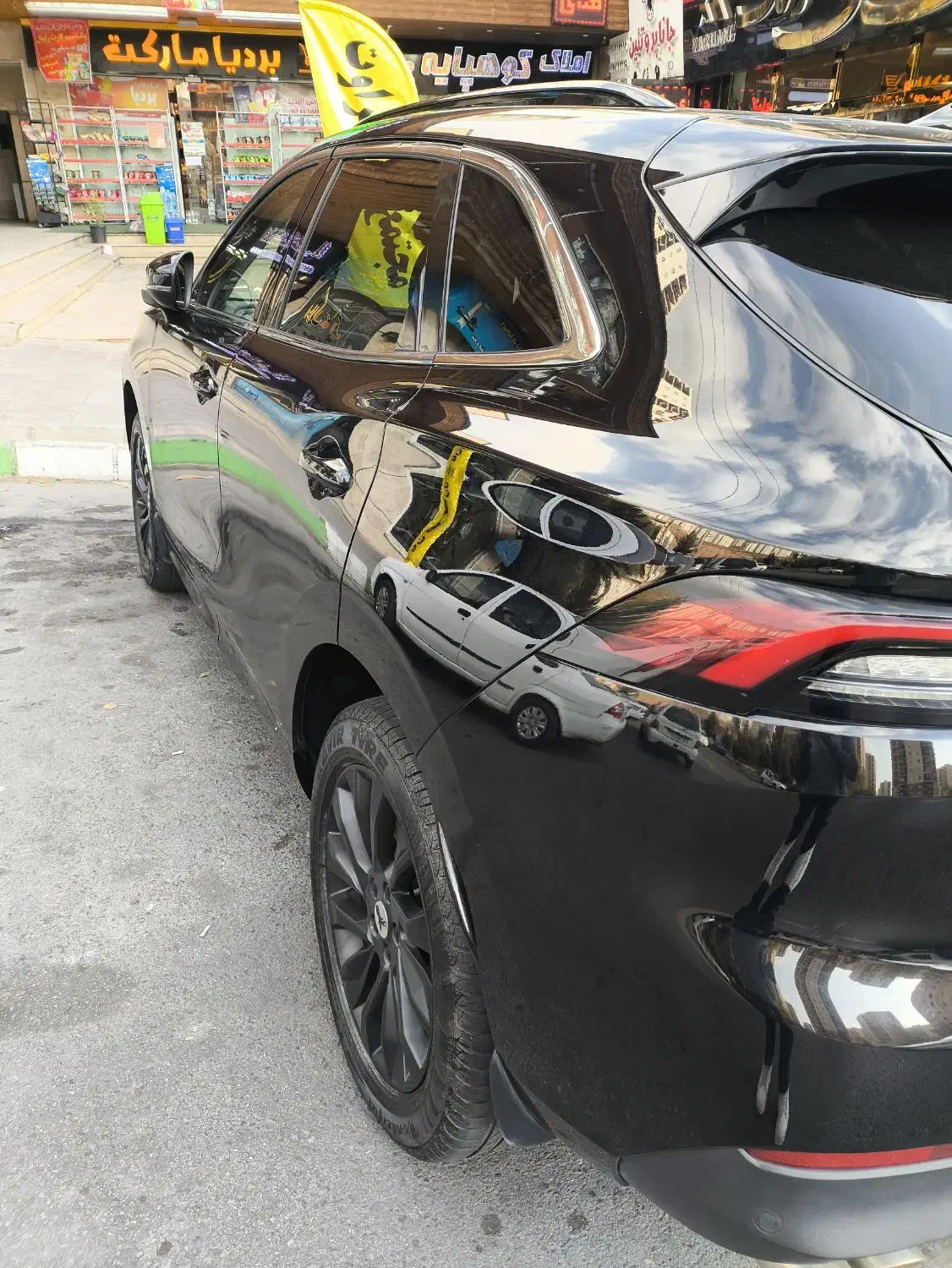 لاماری  ایما مشکی 1401|خودرو سواری و وانت|تهران, نیروی هوایی (پیروزی)|دیوار