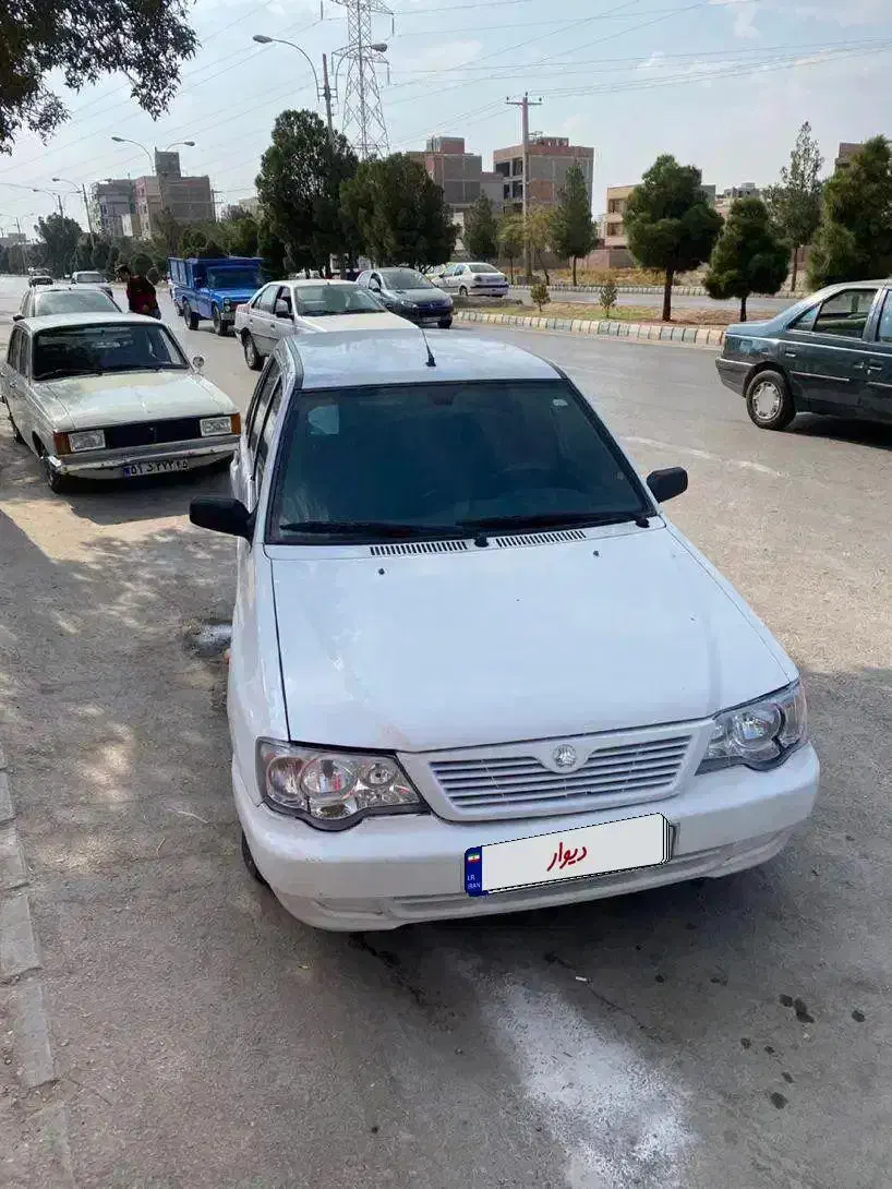 فروش ۱۱۱ مدل ۹۸|خودرو سواری و وانت|کرمان, |دیوار