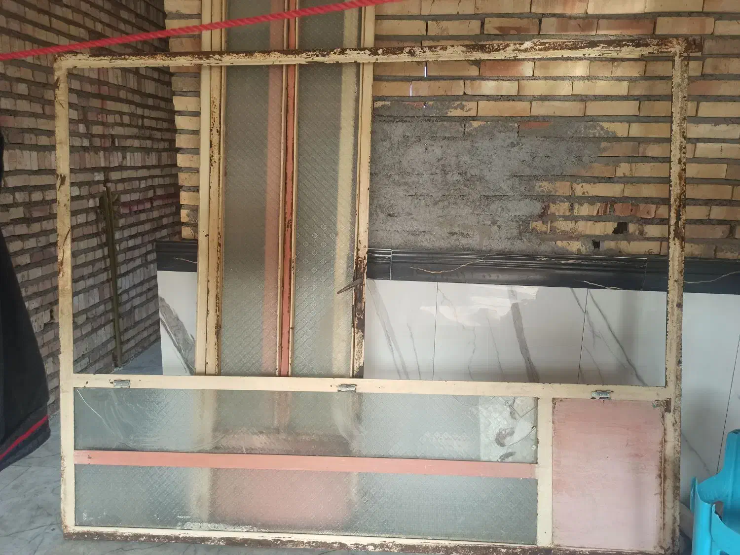 درب اهنی|ابزارآلات|علی‌آباد کتول, |دیوار