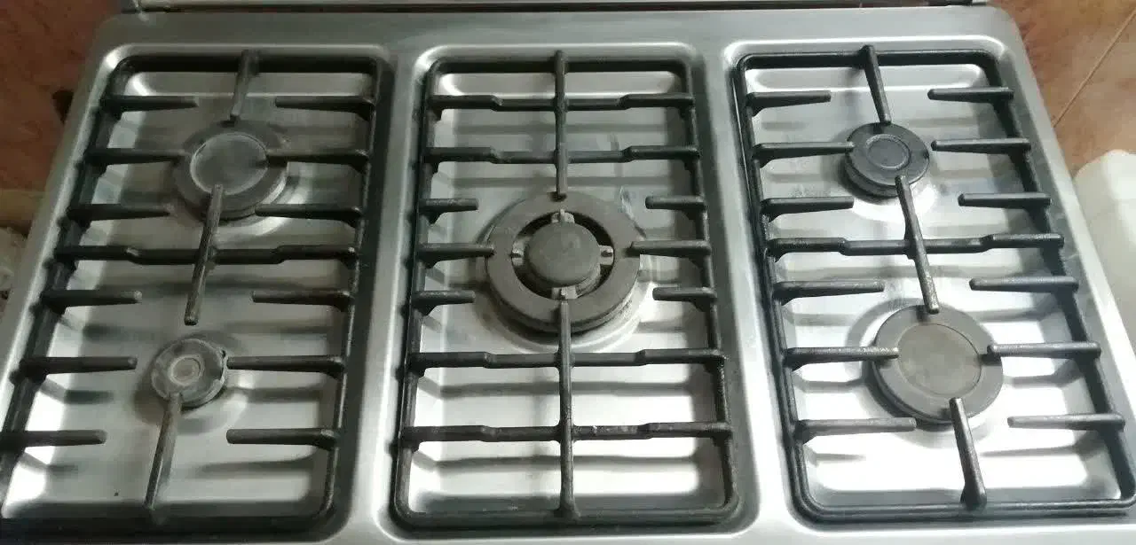 گاز پنج شعله فر دار|اجاق گاز و لوازم برقی پختوپز|فردوس (خراسان), |دیوار