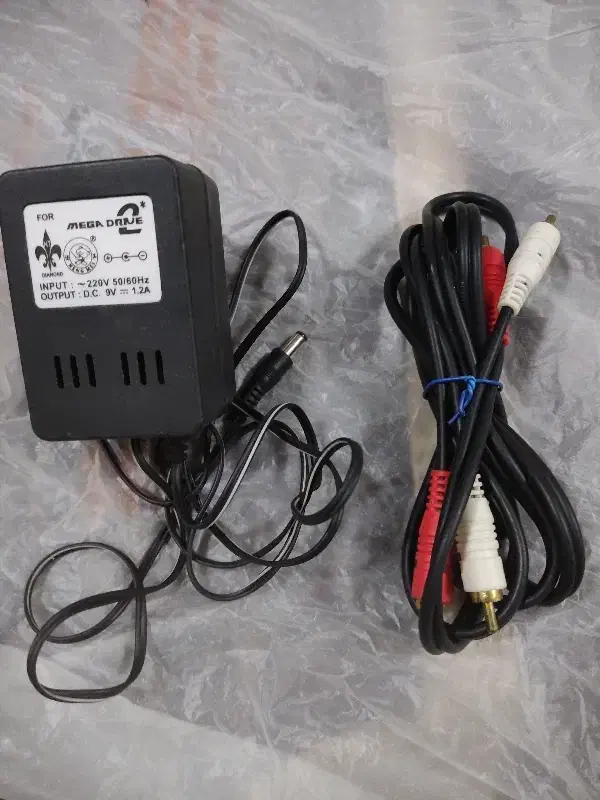 یک عدد آداپتور سگا اصلی|کنسول، بازی ویدئویی و آنلاین|زنجان, |دیوار