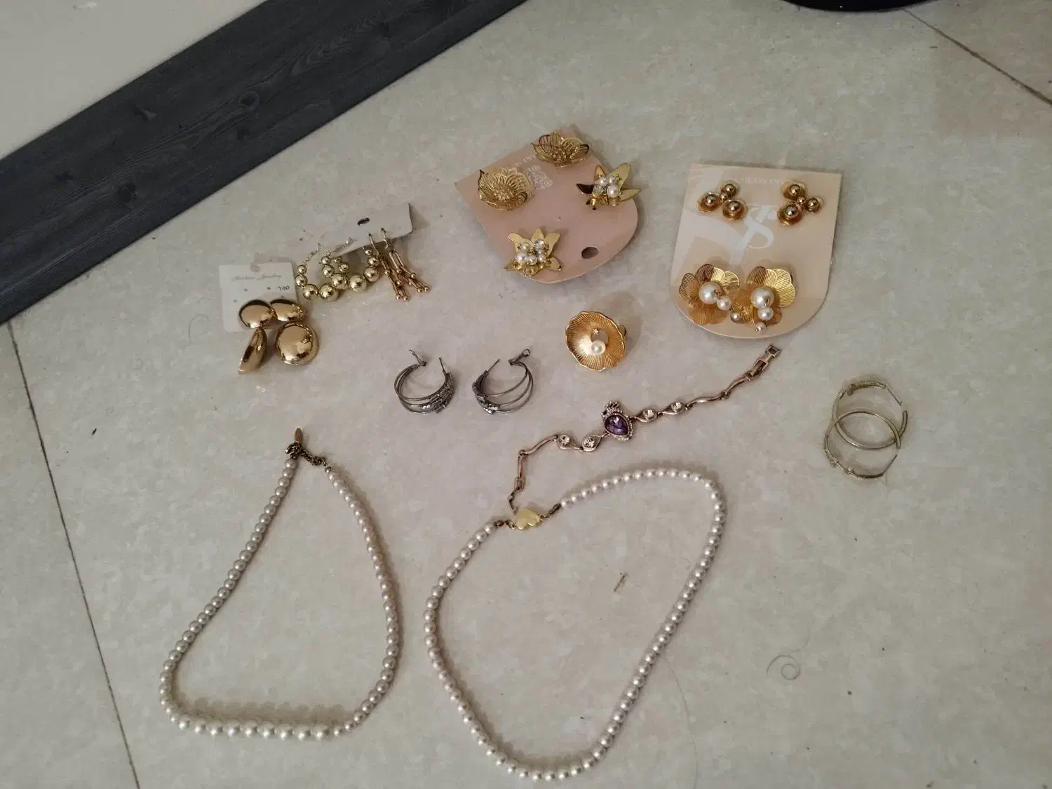 گوشواره های رنگ ثابت فشن دانتل|بدلیجات|کرج, باغستان|دیوار