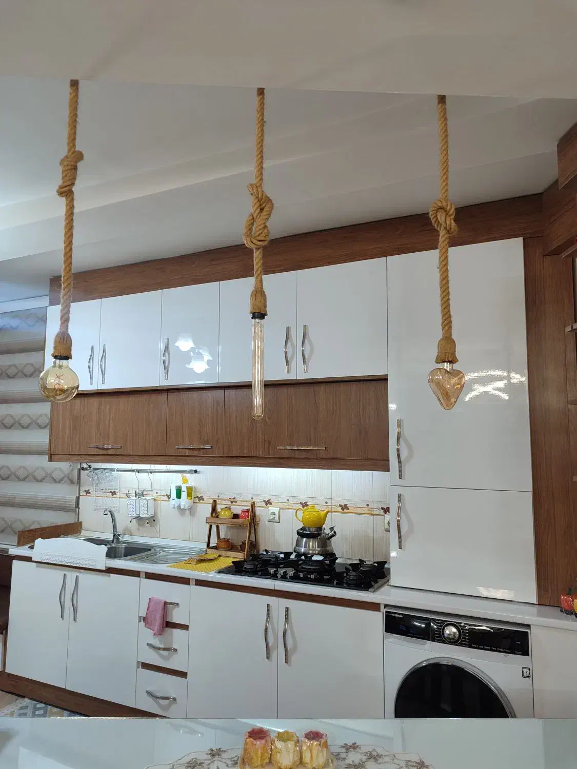 لامپ ادیسونی سالم|لوستر و چراغ آویز|قزوین, |دیوار