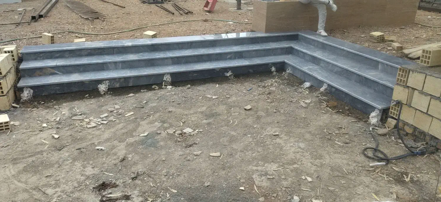 کاشی کاری و سرامیک   محبی ،|خدمات پیشه و مهارت|فولادشهر, مسکن مهر فولادشهر|دیوار